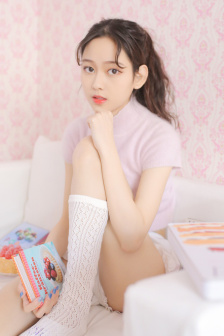 女主涨奶男主在开会做